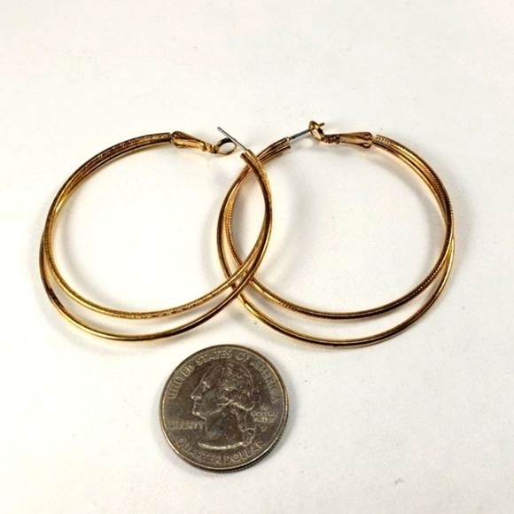 Gold tone Interconnected Double Hoop lever back latch Earrings - Picture 2 of 3